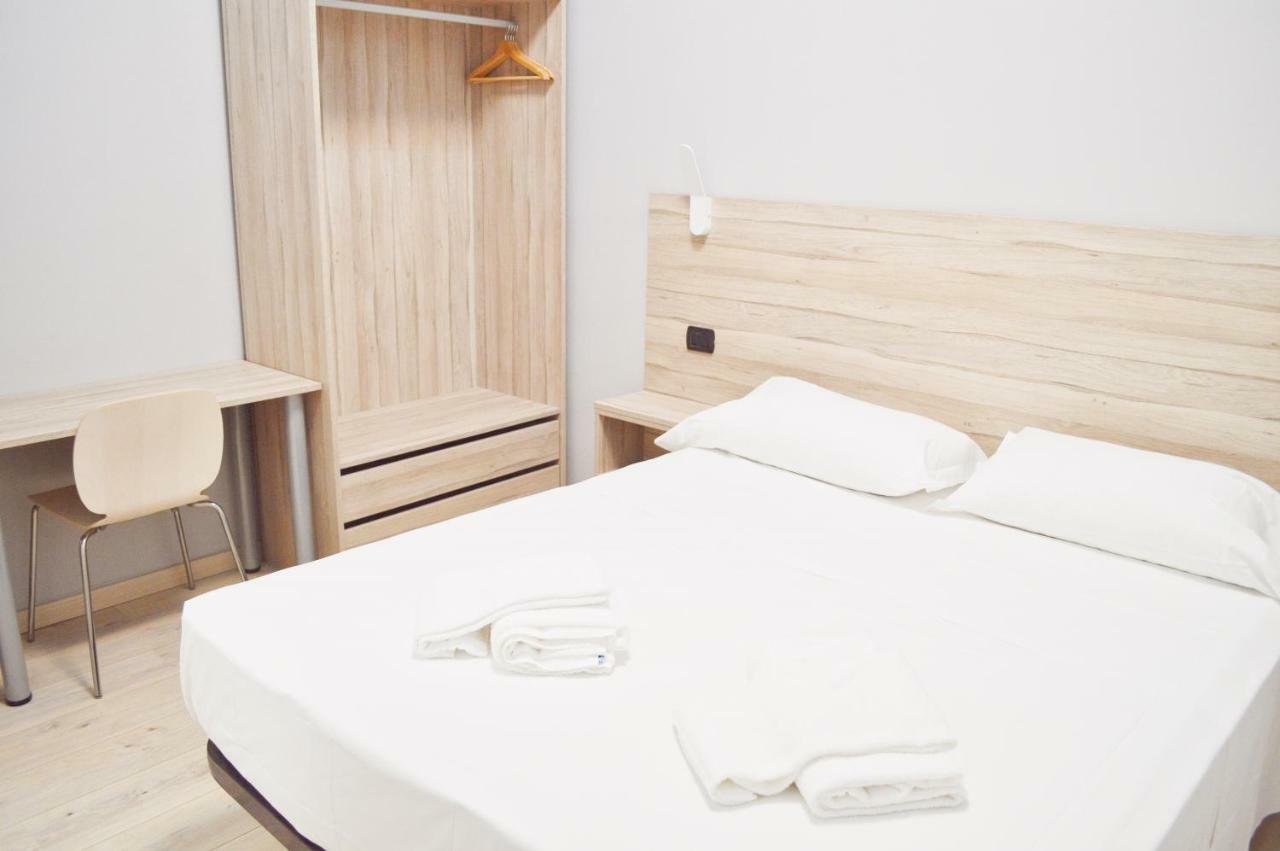 Miu Hotel Милано Екстериор снимка